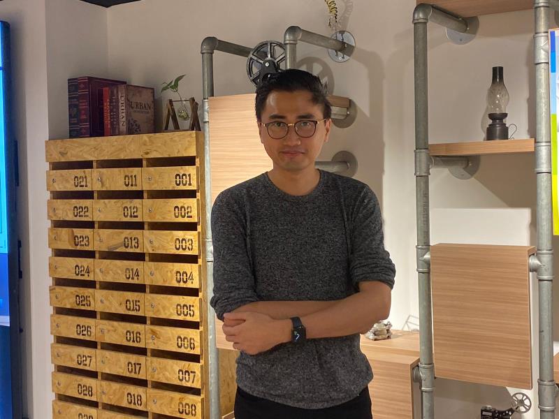 WEE CREATION業務主管李敬峰表示,  幫小店建立自己獨有的會員制度, 透過大數據, 了解顧客消費模式. 李希洋攝