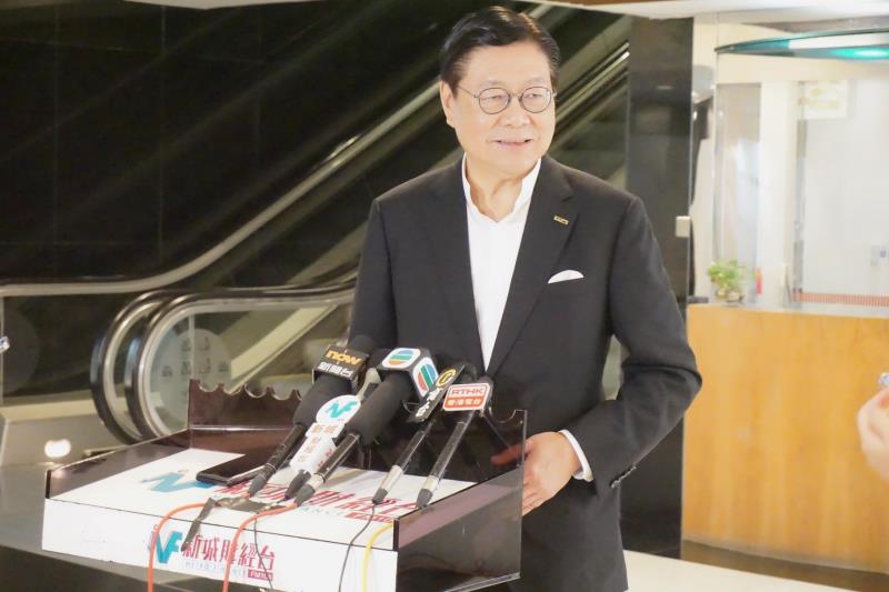 馬時亨; 需研究美國徵小額包裹關稅  對本港影響