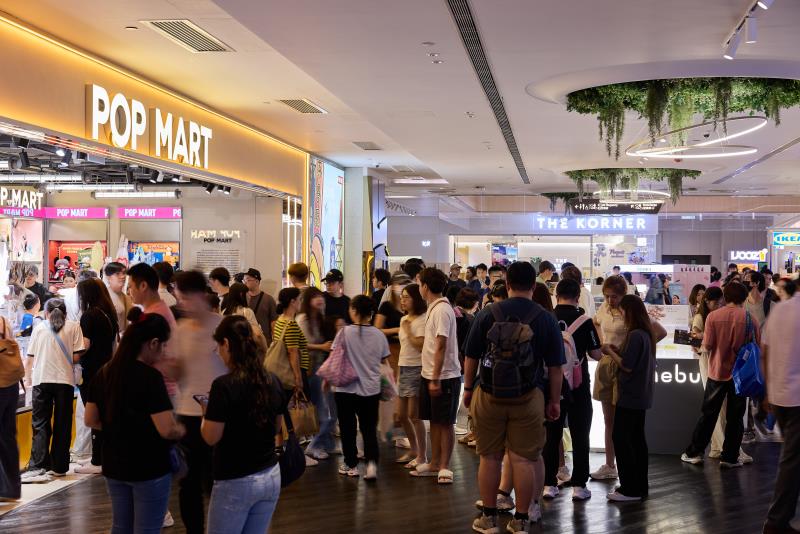 新世界K11 Art Mall上年度人流創開業以來新高，動漫潮玩類商戶年度銷售額急升逾65%。新世界提供圖片。