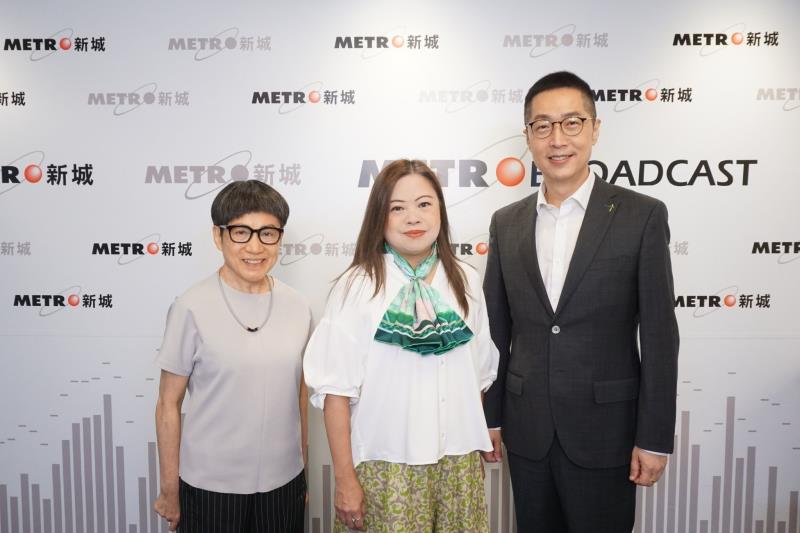 超強颱風「樺加沙」襲港，羅淑佩表示，已呼籲酒店業界維持合理價錢，不要趁天氣惡劣時將價錢抬得過高。