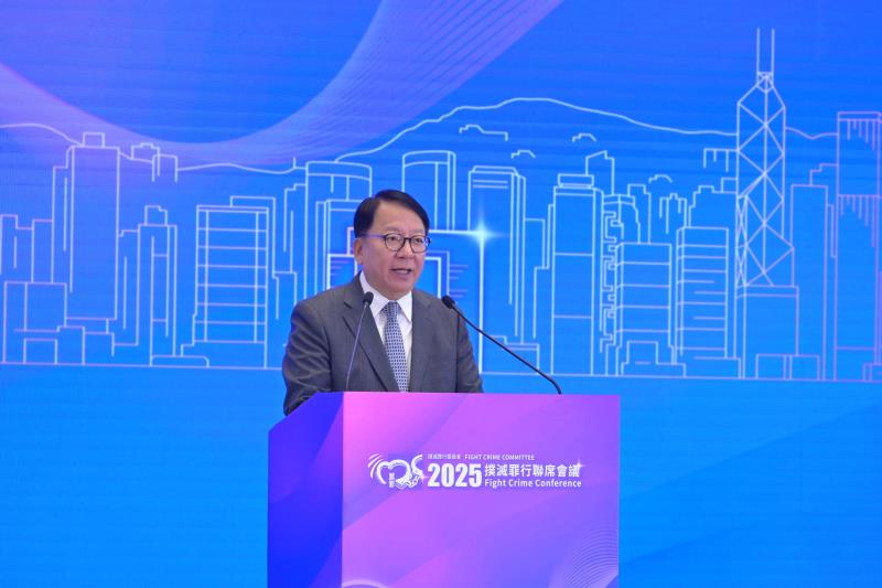 陳國基指會繼續與業界及市民合作，從多角度建立完善反詐騙體系。(圖片來源:政府新聞處)