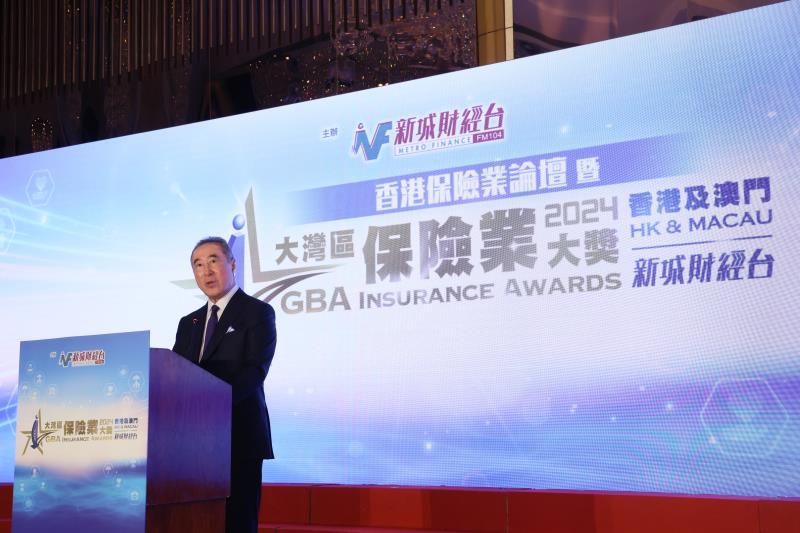 唐英年: 有信心香港保險業未來會有更多機遇.
