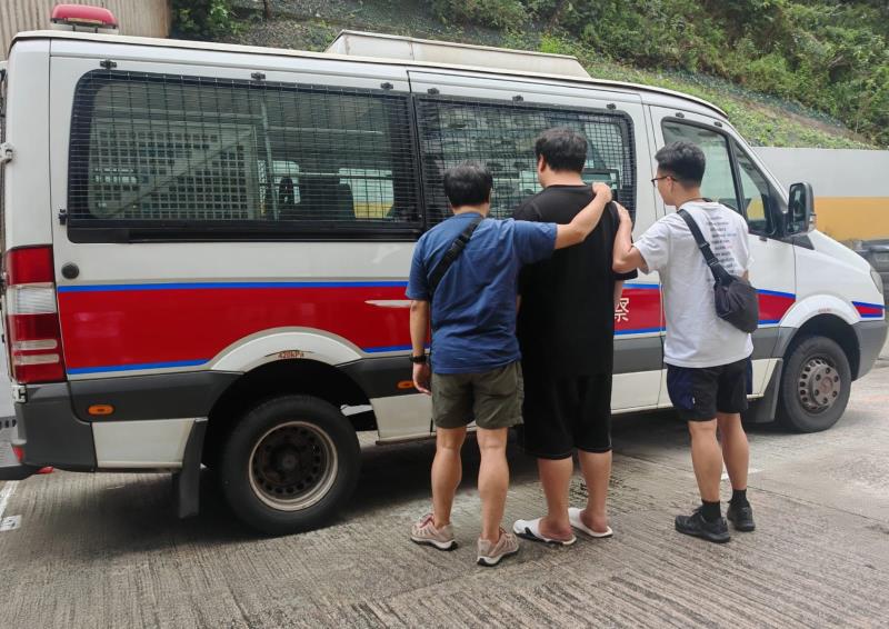 圖為被捕人。