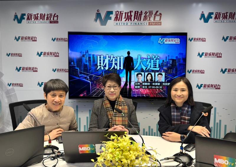 貿發局總裁張淑芬(中)表示，下周同時舉辦的三大展覽，已吸引2600個展商，對展覽業復甦感到樂觀。