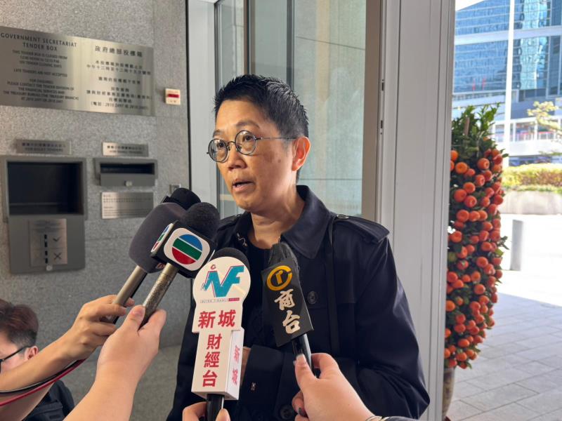 尹紫薇表示，彩霞道住宅地周邊生活配套及交通方便，而且區內沒有很多新樓供應，相信會有較大需求。方穎暉攝。