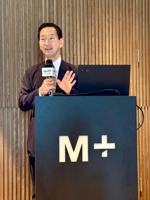 陳智思表示，西九管理局與工銀亞洲達成30億元融資協議，同時計劃推出中期債券發行計劃，上限10億美元。