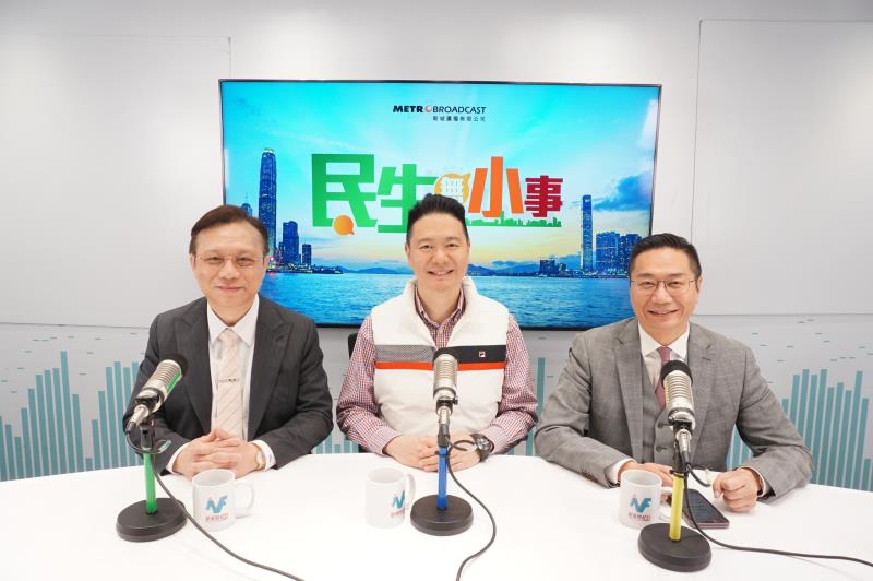 陳宗彝、周浩鼎及邵家輝接受本台訪問。其中陳宗彝指，應擴闊本港旅客客源，分散風險。