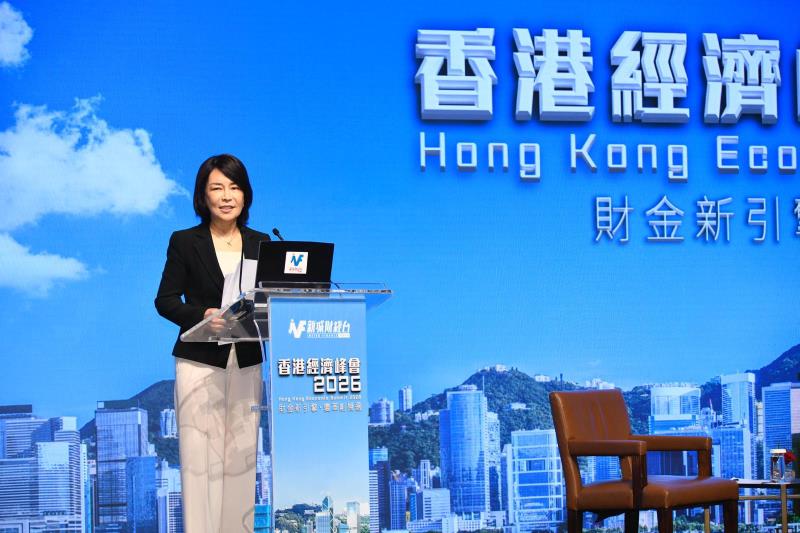 張李佳蕙指出，即將會公布機場藝術品倉儲設施合作伙伴的招標結果。