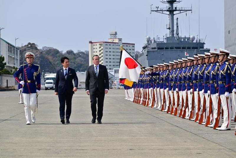 小泉進次郎Fb圖片