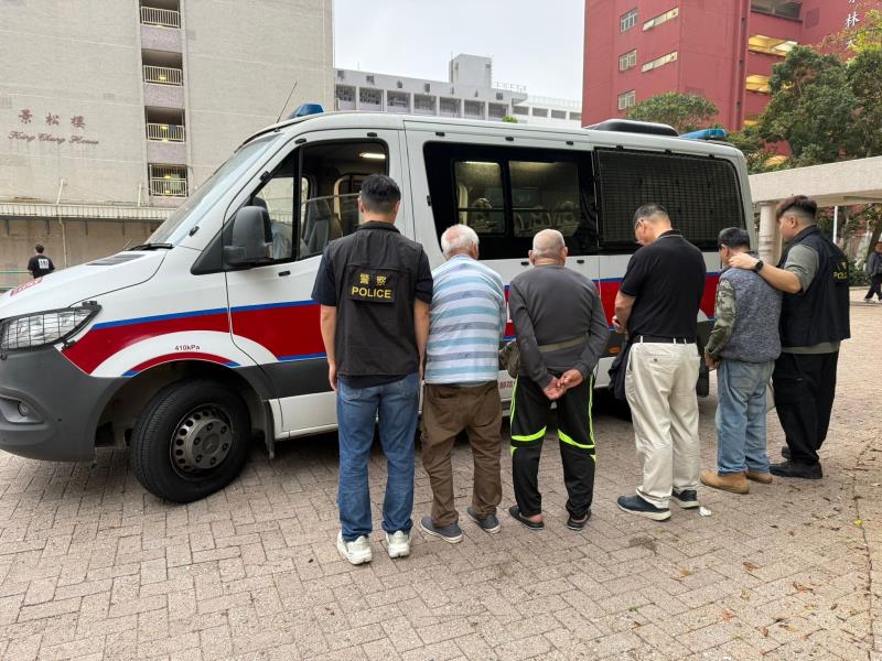 附圖為被捕人士