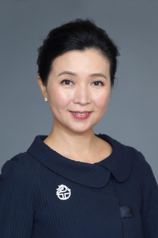 謝邱安儀表示，黃金周的人流顯著上升主要帶動化妝品、珠寶首飾、個人護理或保健品等類別。
