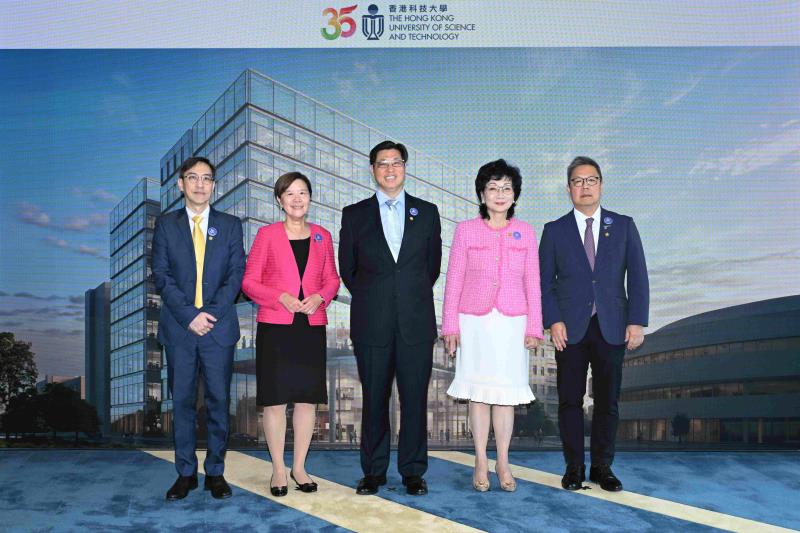 香港科技大學委任李競存 (中) 出任醫學院創院院長。(科大網頁圖片)