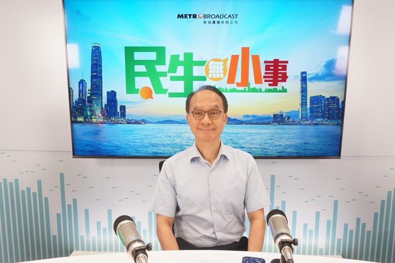 劉宇隆表示，在公共衞生的各個方面，都有應用人工智能(AI)，特別是數據收集和分析。