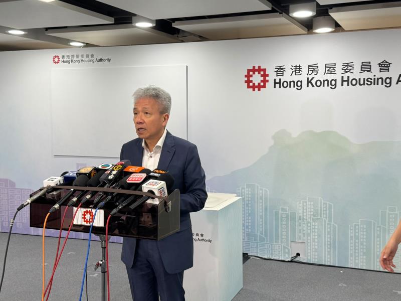 房委會資助房屋小組委員會主席張仁良表示，期望居屋申請超額倍數下降趨勢可延續，令市民安居樂業。（袁嘉諾攝）