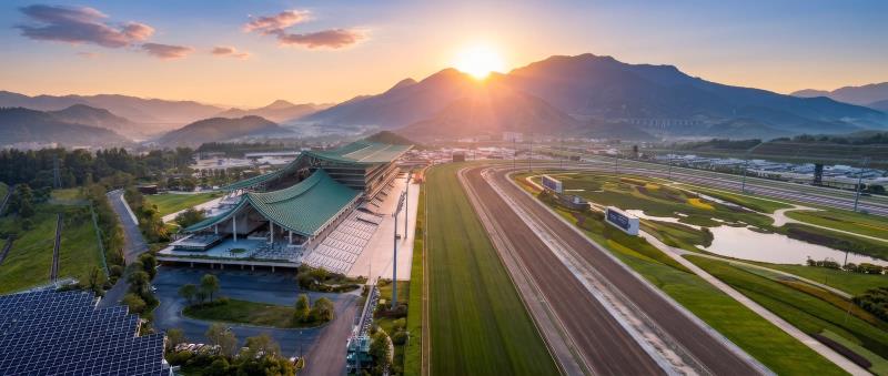 香港賽馬會從化馬場將於今年開始舉辦常規的世界級速度賽馬賽事。(馬會圖片)