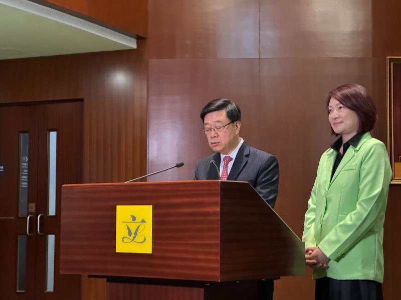 行政長官李家超與立法會議員，舉行首次對談交流會，李家超指視立法會為政府的改革夥伴。（許詩彤攝）