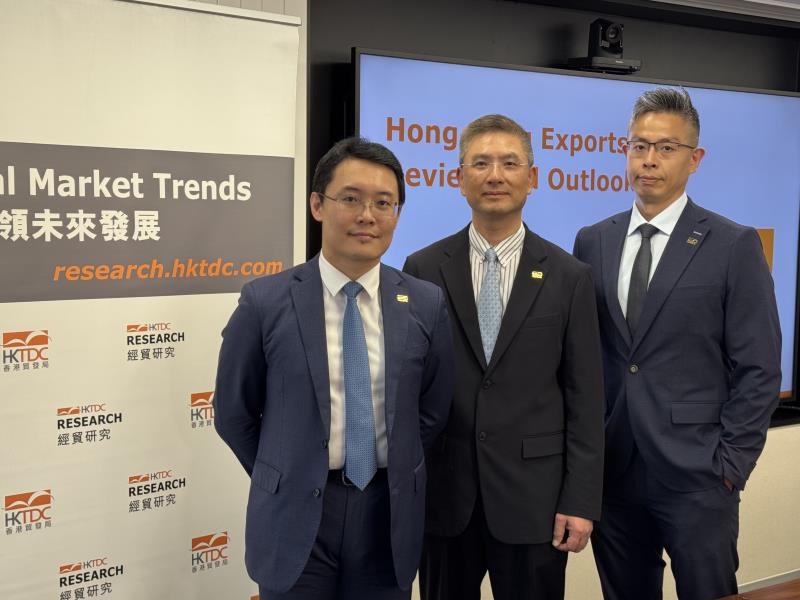 貿發局再度上調本港全年出口增長預測，最新預測為增長42%至47%。方穎暉攝。
