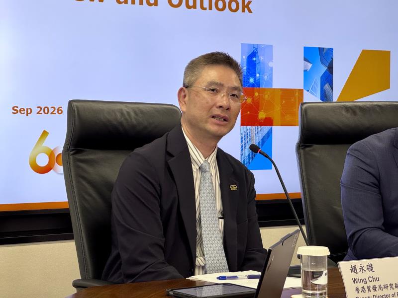 貿發局研究副總監趙永礎說，AI相關投資如火如荼，需求已經鎖定。方穎暉攝。
