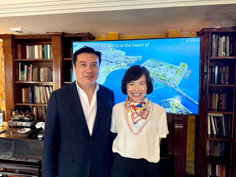 陳正思(右)表示，接手11 SKIES後項目將會改名，並在控制成本的情況下調整項目形象。