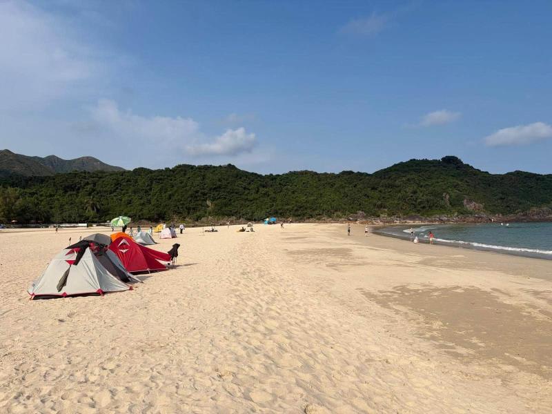 鹹田灣營地今日下午狀況良好。(漁護署facebook圖片)