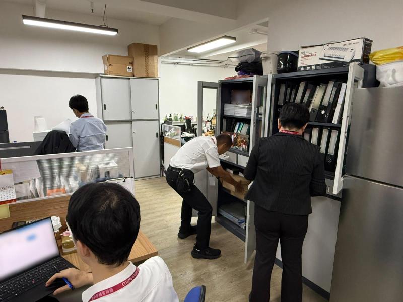 競委會搜查11處所，涉及有供應商在向學校VR設備提交報價時圍標。競委會提供。